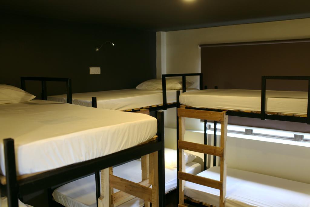 Revopackers Beds And Bunks Vandrerhjem Kuala Lumpur Eksteriør bilde