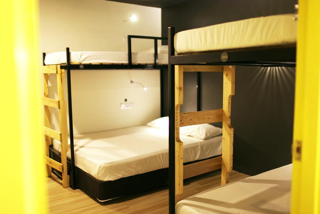 Revopackers Beds And Bunks Vandrerhjem Kuala Lumpur Eksteriør bilde